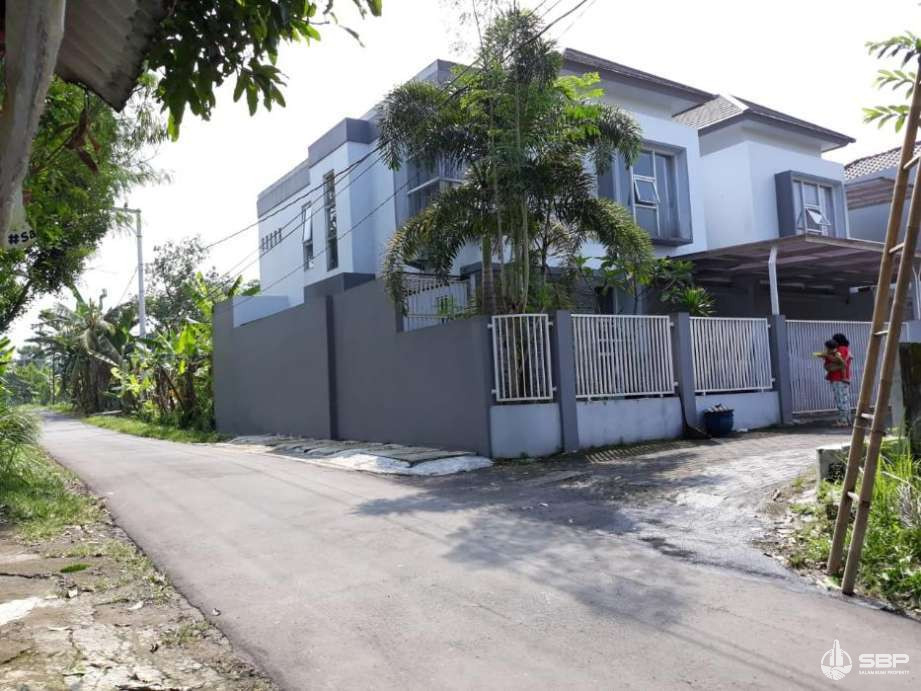 Rumah Cantik Minimalis Modern jl palagan km 9 Gito gati Cluster-1