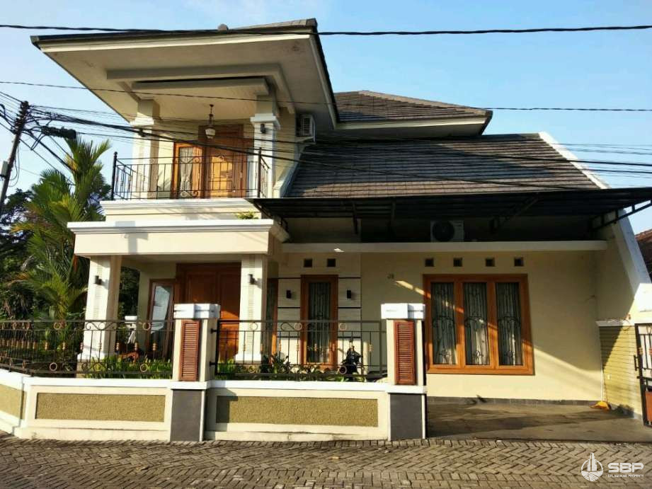 Rumah Mewah Perum jl Kaliurang km 6 dkt UGM Strategis Istimewa -1