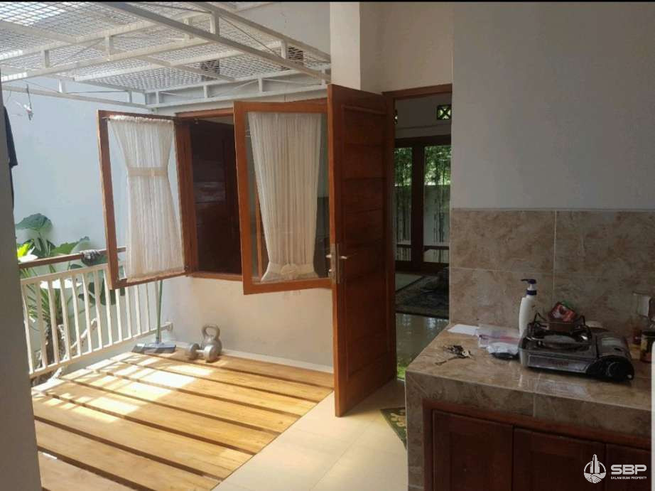 Rumah Cantik Mewah jl Kaliurang km 10 dkt Pasar Gentan 10menit UGM -6