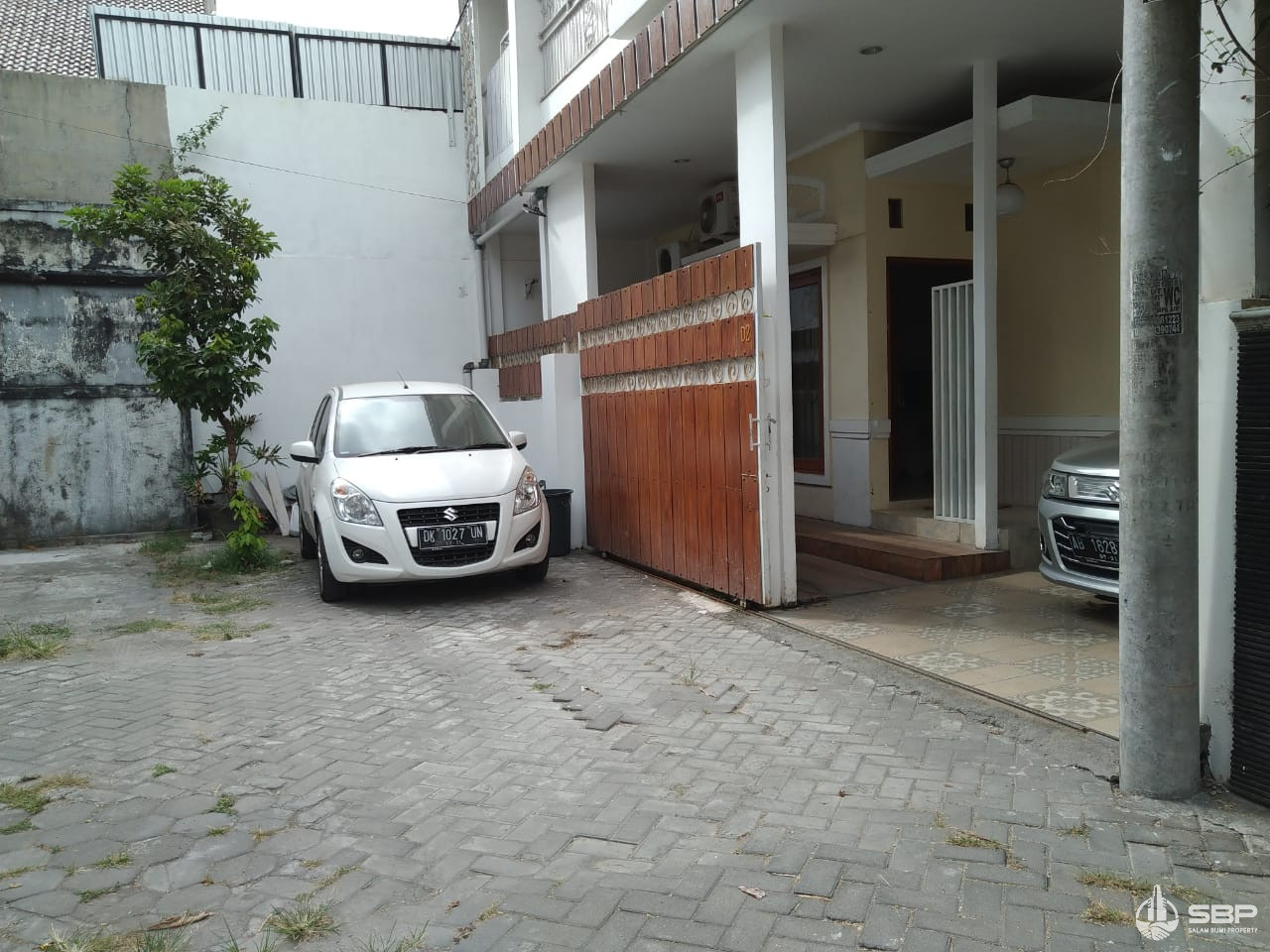 Rumah Cantik 2lt dlm Perum Jongke Barat Hyatt,dkt UGM-1