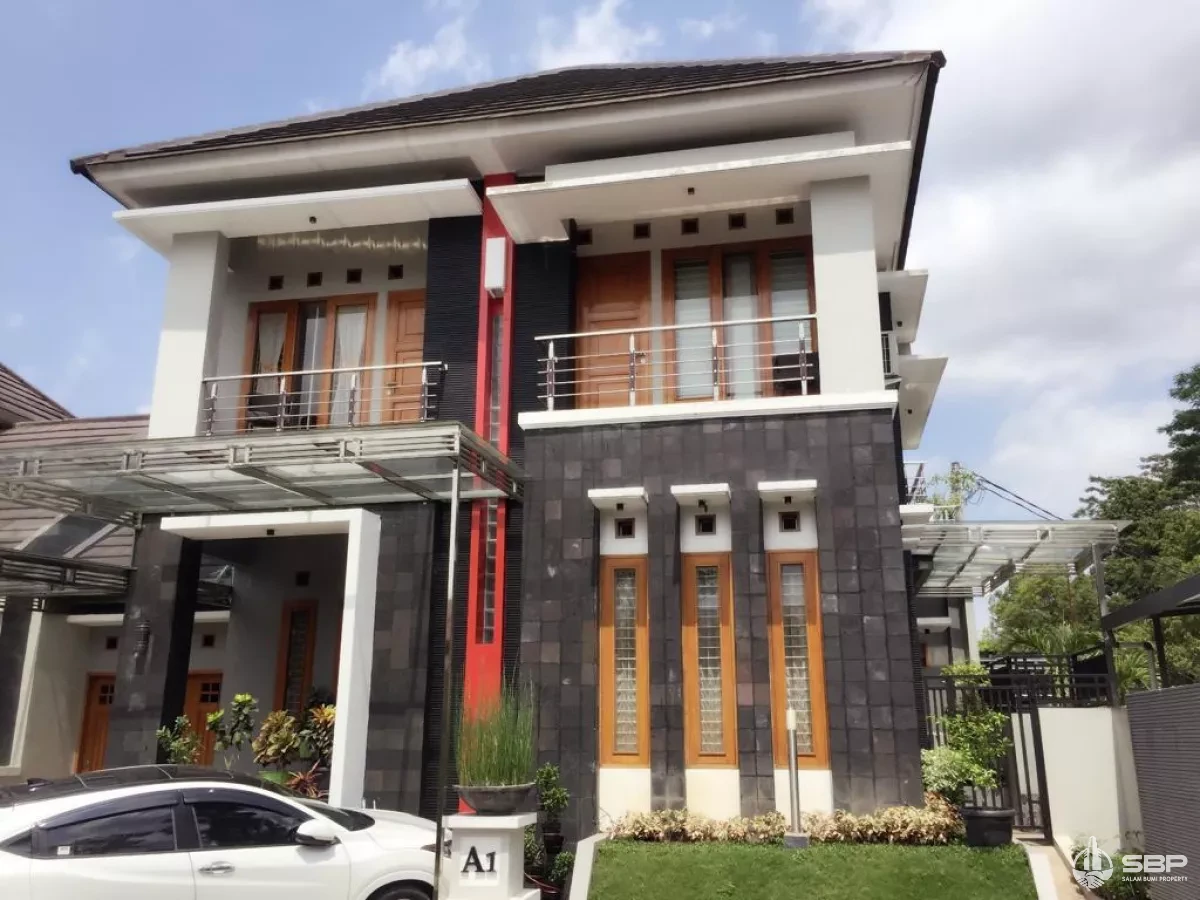 Rumah MEwah Perum Elite Utara UGM jl kaliurang km 9-2