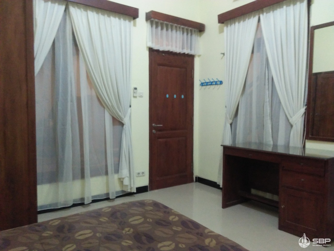 Rumah Megah Strategis cck Homestay condongcatur dkt POLDA DIY-15