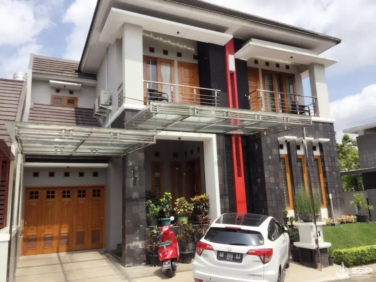 Rumah MEwah Perum Elite Utara UGM jl kaliurang km 9-1