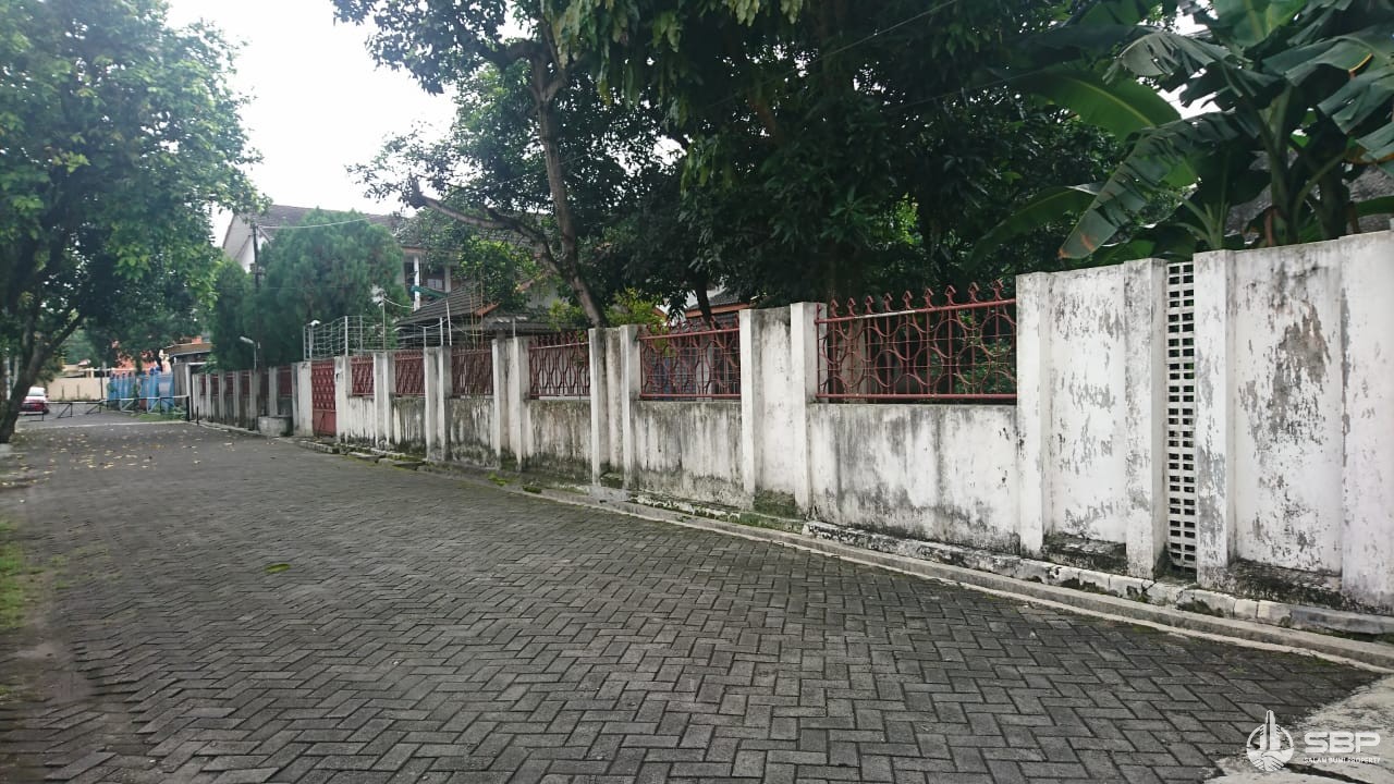 SHMP Strategis Deresan dkt masjid Nurul Asri,dkt UGM,UNY 402m2 cck Kost Exclusive-2