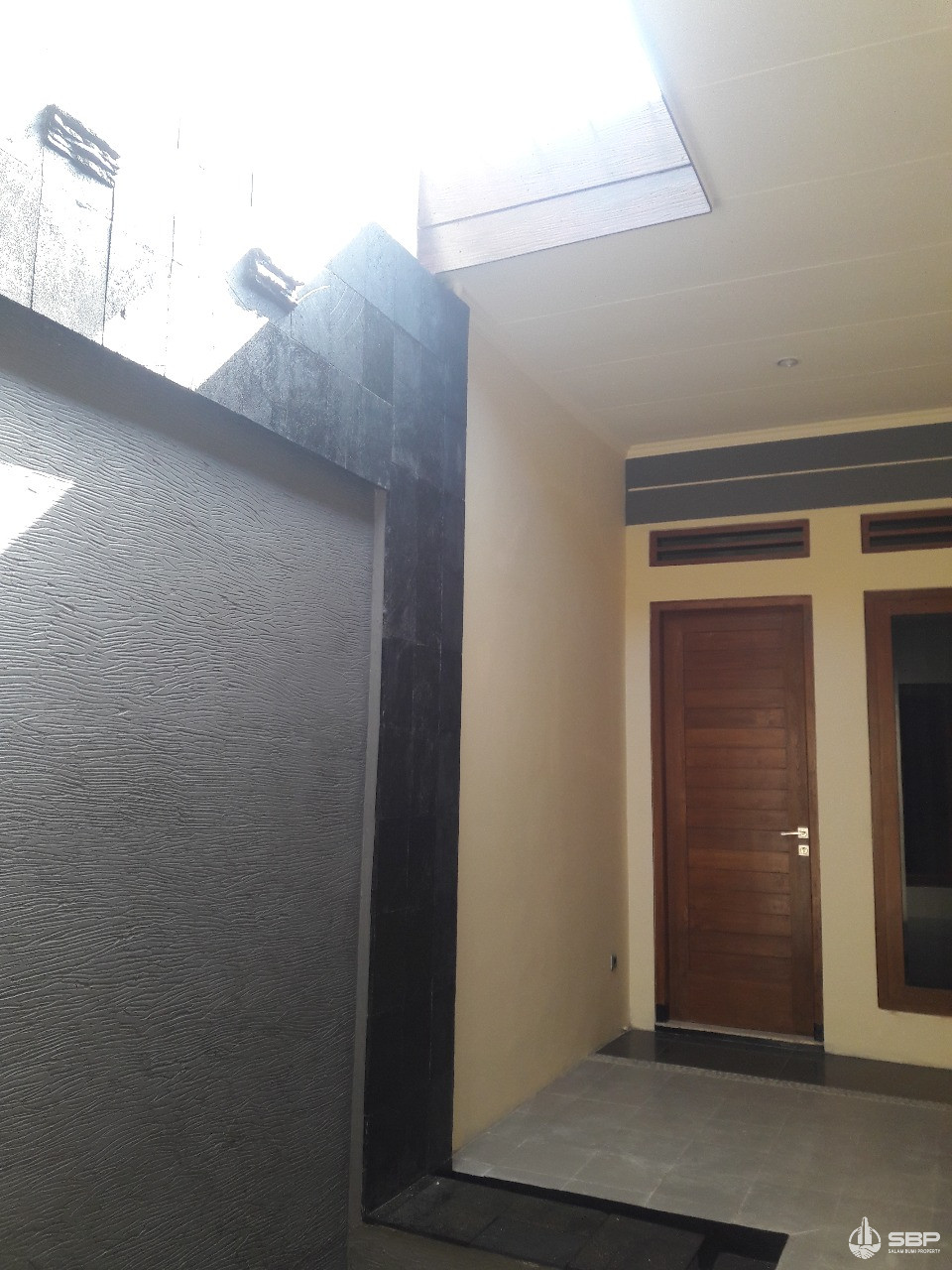 Rumah Cantik Strategis jl Kaliurang km 6 dkt UGM-15