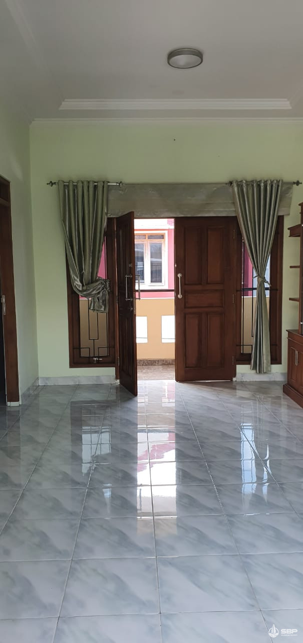 Rumah Cantik dlm Perum Condongcatur dkt Terminal Concat,POLDA DIY,UPN-5