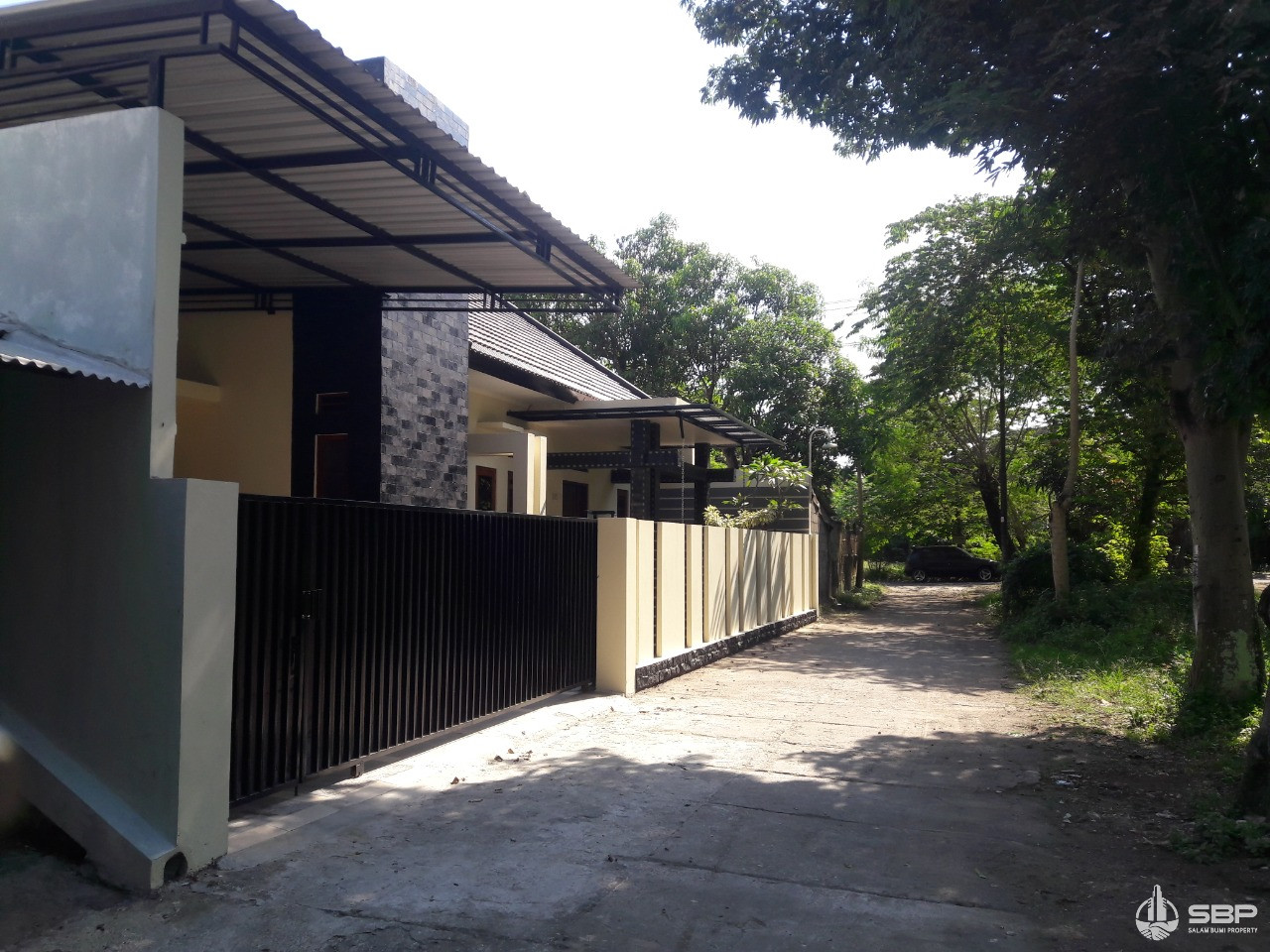 Rumah Cantik Strategis jl Kaliurang km 6 dkt UGM-6