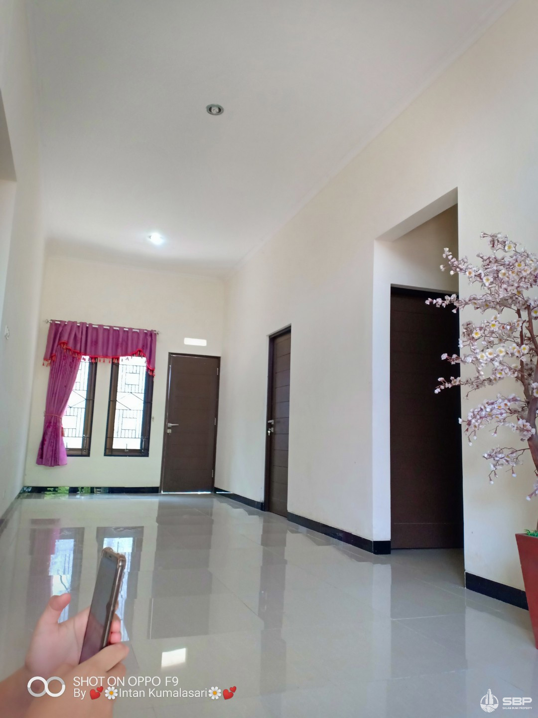 Rumah Cantik Minimalis dkt UGM,jl Magelang km 4,dkt SKE-2