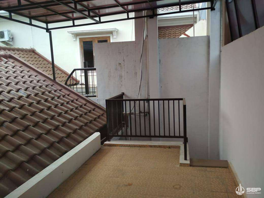 Rumah Mewah Perum Elite Merapi Regency jl Kaliurang km 9-3