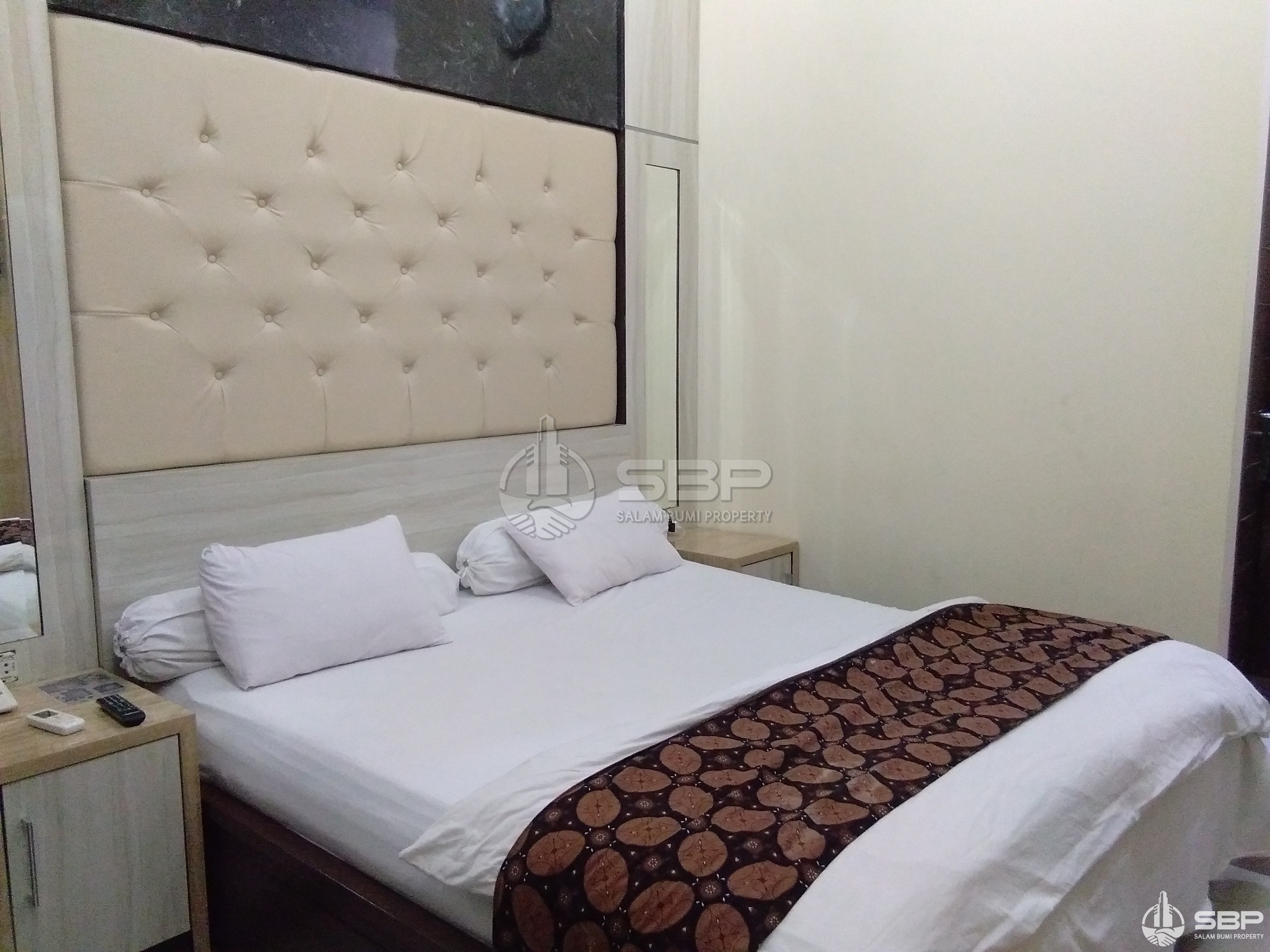 Homestay Mewah 13 room Exclusive,Lt 1000m2 + Kolam Renang dkt UGM,Hyatt-11