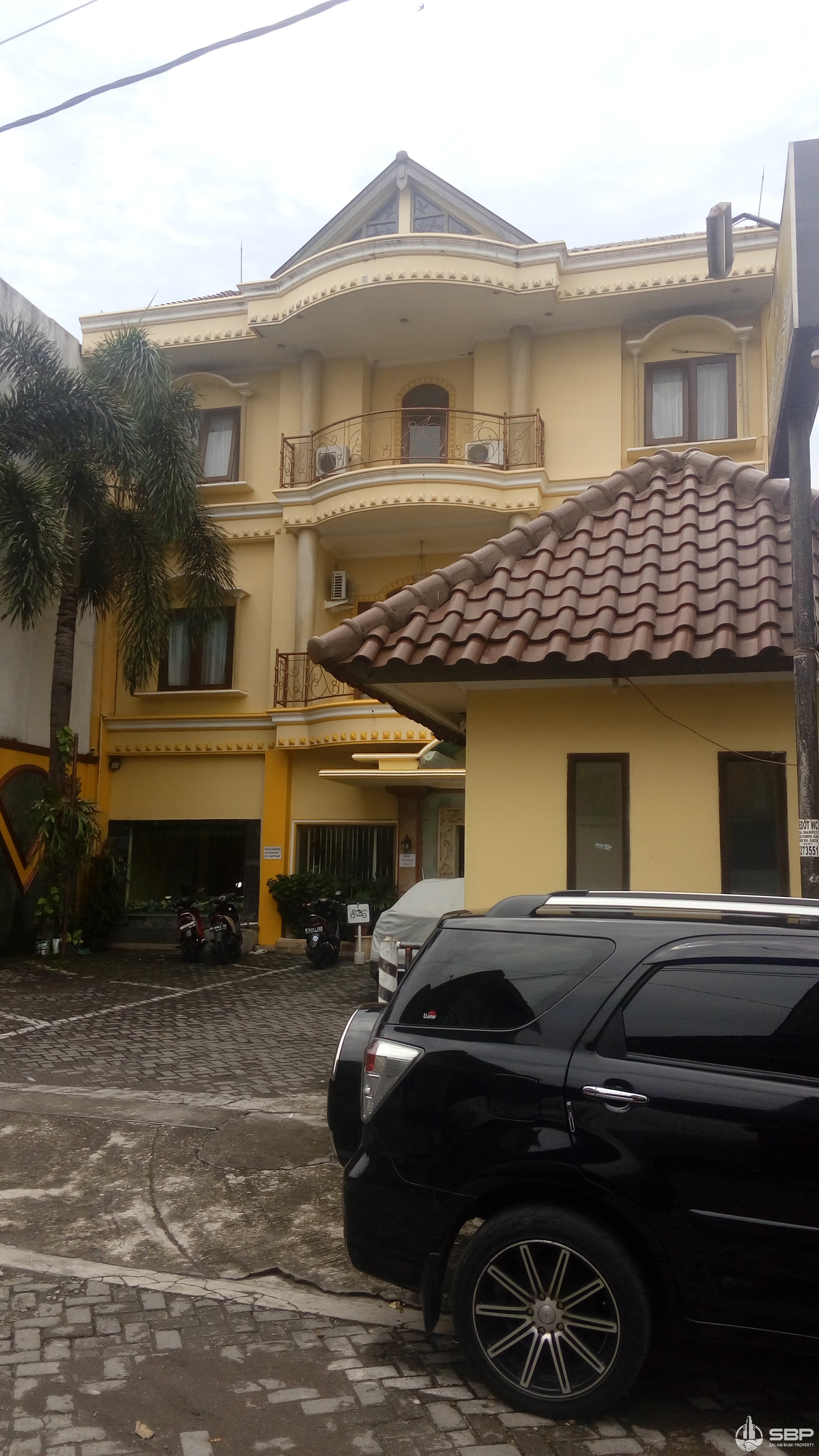 Turun Harga 25M jadi 18M Hotel samping Ambarukmo Plaza, dkt jl Laksda Adisucipto-13