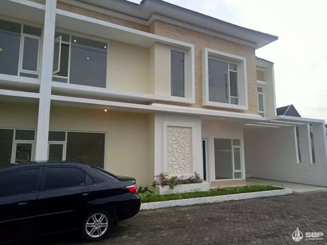 Rumah CAntik 2lt Perum jl palagan barat Hyatt-3