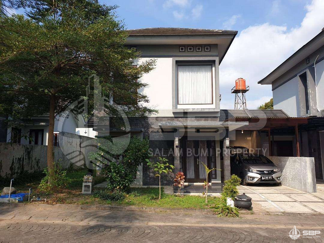 Rumah cantik Perum mewah Fasco mansion jl palagan km 11-1