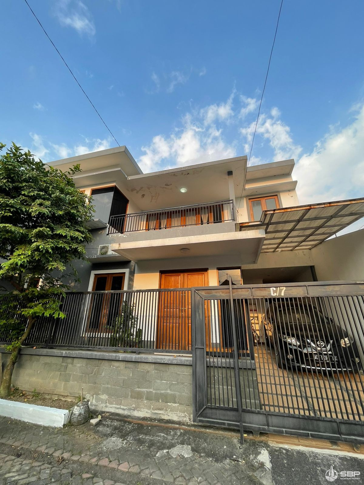 Rumah Cantik Komplek Perum Plemburan jl kaliurang km 6 dkt UGM-1