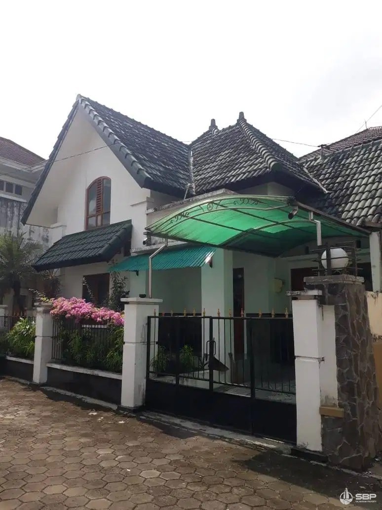 Rumah Cantik strategis perum jakal km 6 dkt UGM-3