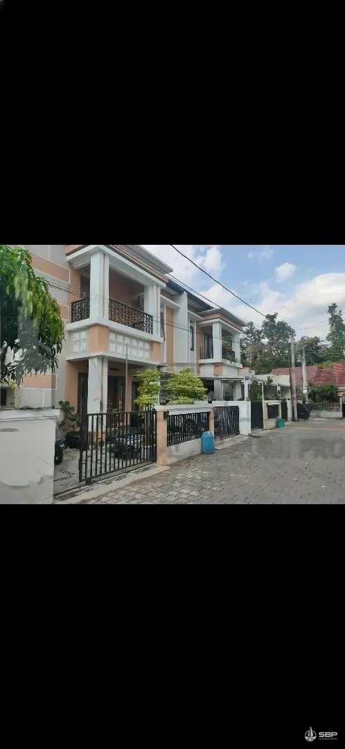 Rumah Cantik 2lt Perum Maguwo dkt Jogjabay,Stadion,Tajem-9