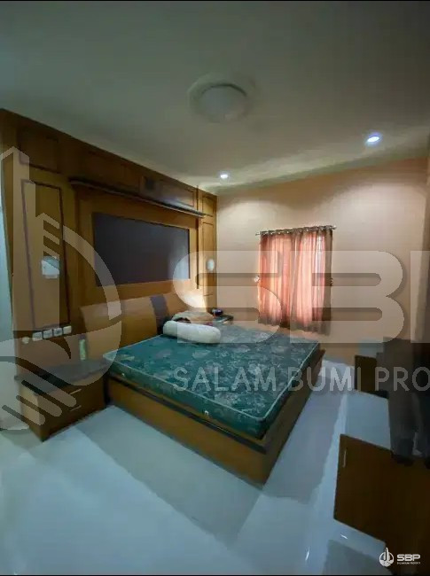 Rumah Cantik Minimalis Strategis Kawasan Elite Casagrande-5