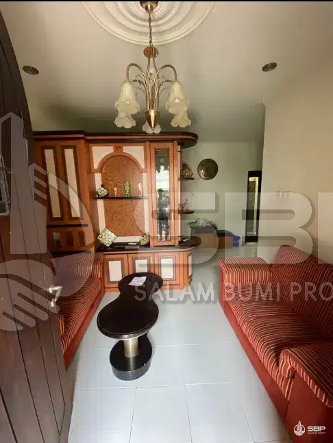 Rumah Cantik Minimalis Strategis Kawasan Elite Casagrande-8