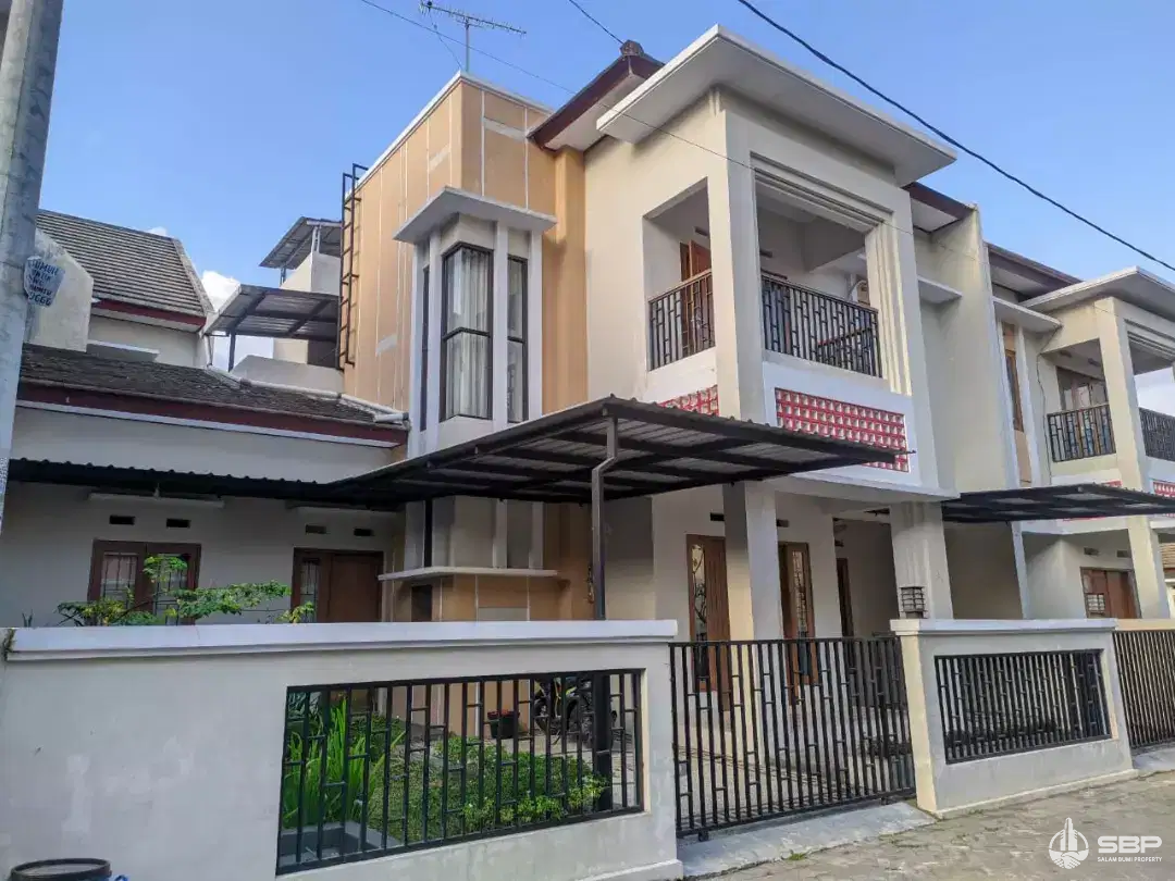 Rumah Mewah Cantik 2lt Perum dkt UMY,Gamping-2