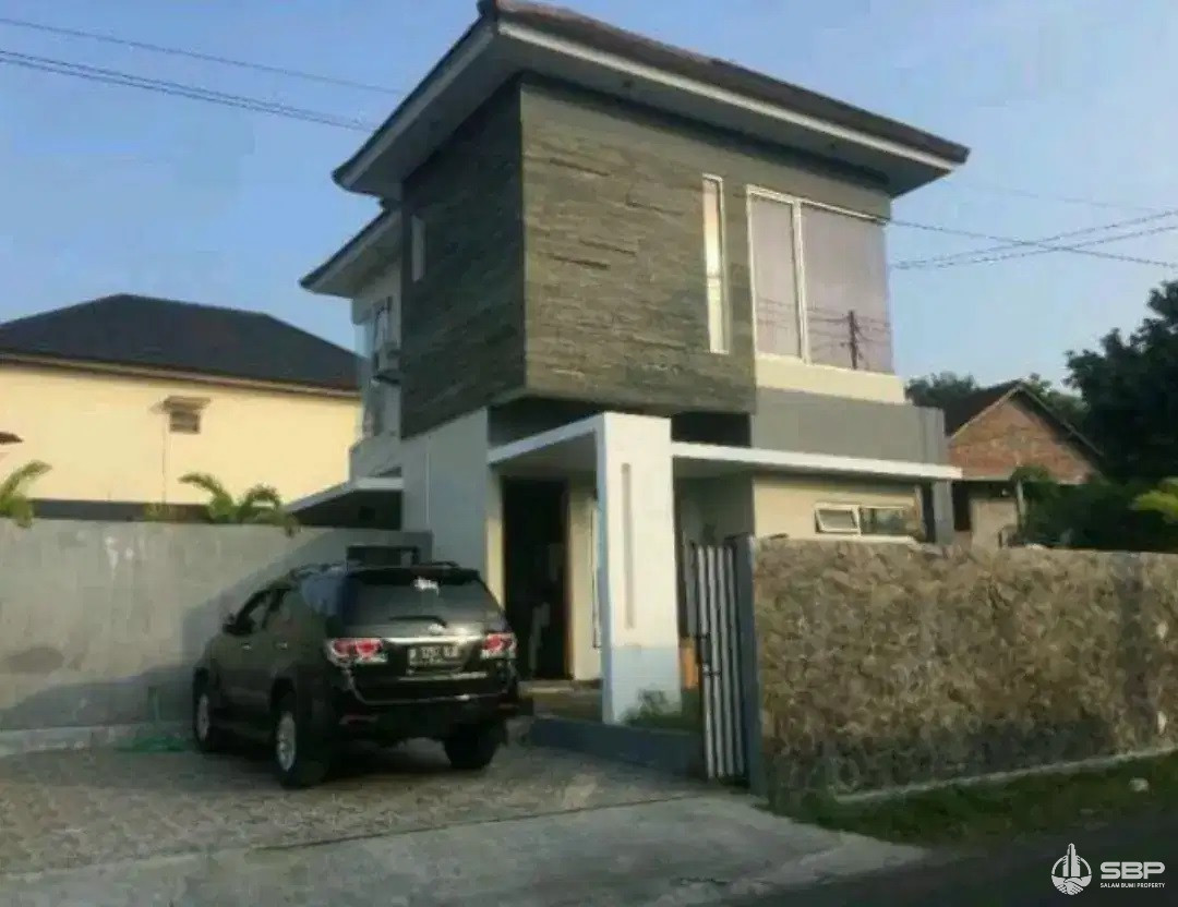 Rumah Mewah Perum jl Kaliurang km 6 dkt UGM Strategis Istimewa -6