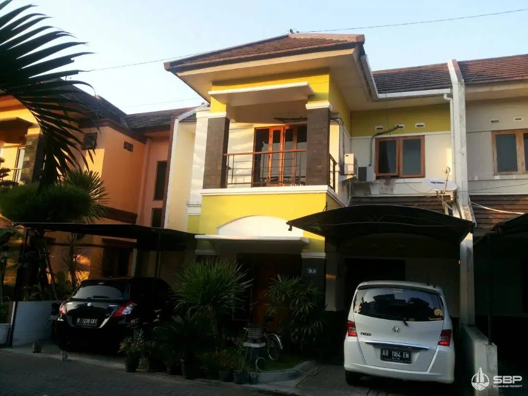 Rumah cantik 2lt Perum dlm ringroad dkt UPN,Ambarukmo Plaza-1