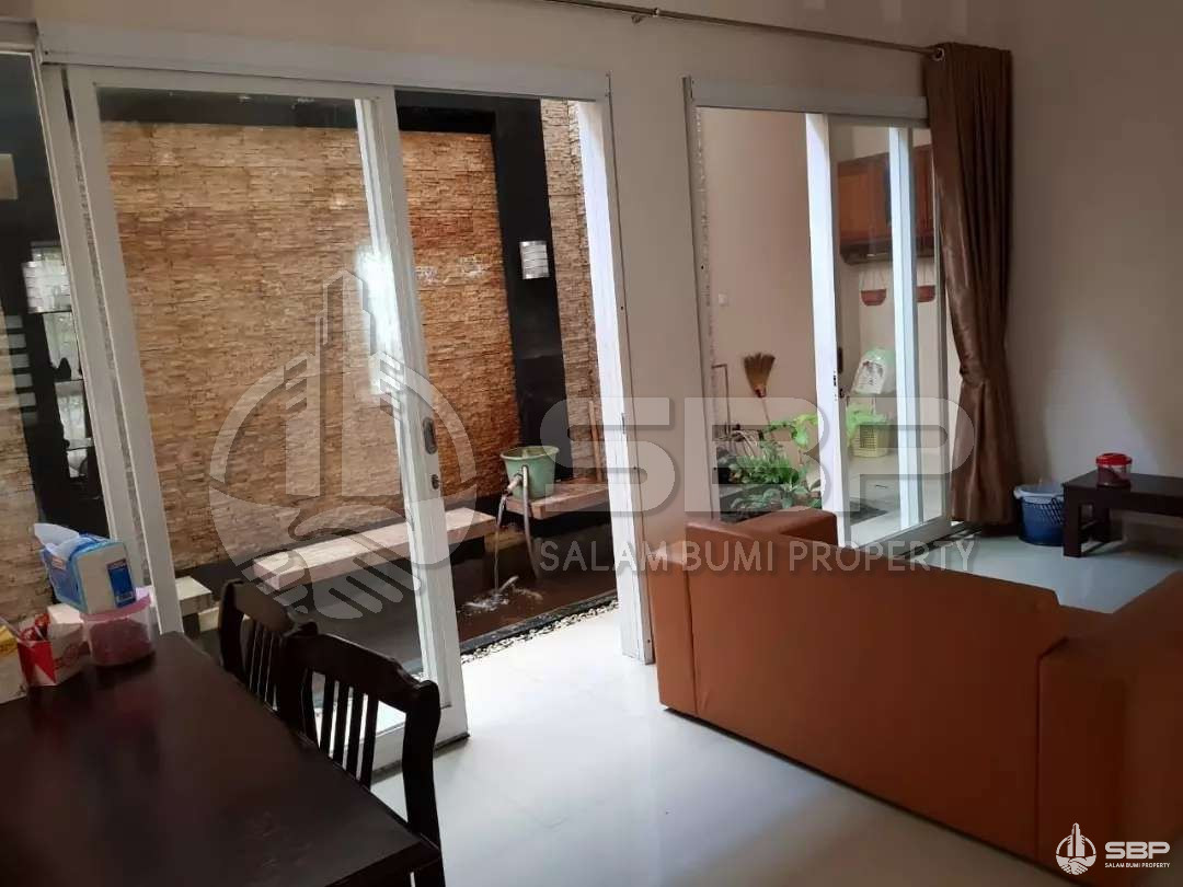 Rumah Cantik 2lt Perum jl kaliurang km 7 dkt UGM condongcatur-13