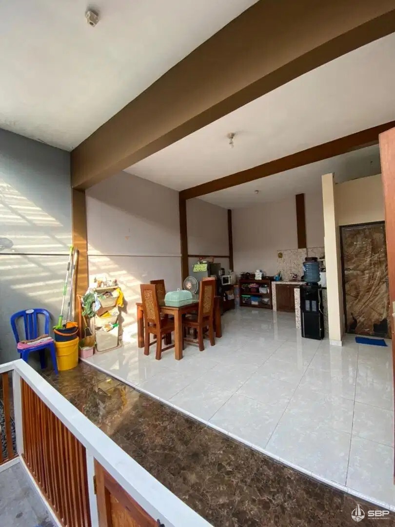 Rumah cantik Perum 2lt jl palagan km 7 dkt UGM-8