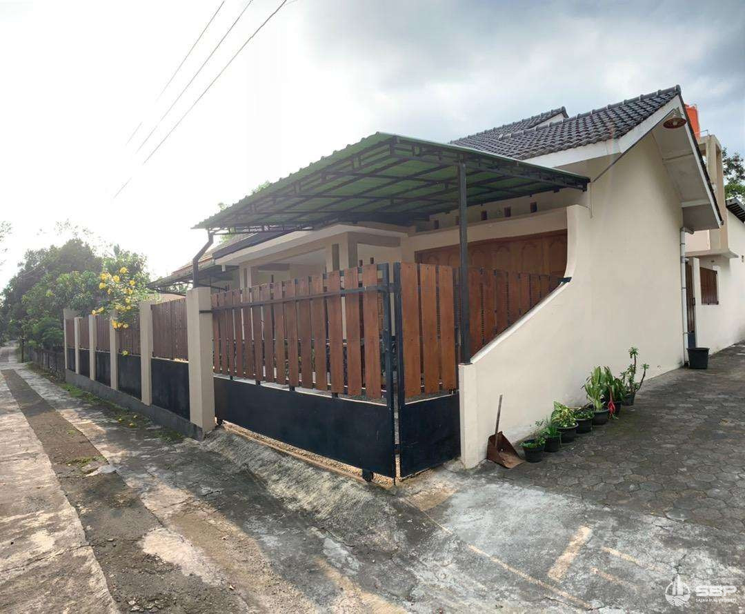 Best Deal Murah, Lt 350m2 Rumah Cantik Luas jl klaiurang km 13 dkt UII, SemiFurnish-16