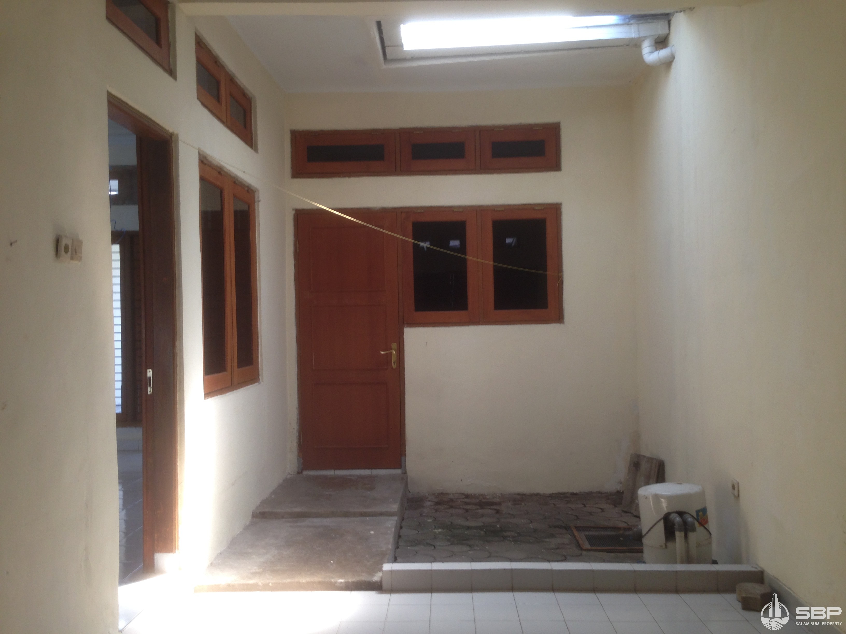 Dijual Segera Rumah Perum Taman Cemara dkt Casa Grande Maguwo-16