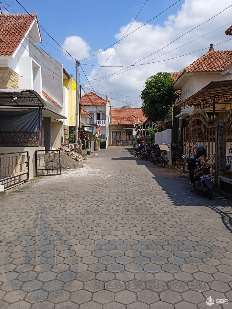 Rumah Cantik 1lt dlm Perum Candi Gebang,Condongcatur Utara UPN-5