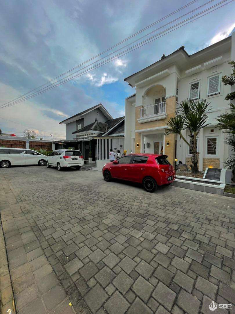 Rumah Cantik Modern 2lt Baru, dlm Perum condongcatur dkt Hartono Mall-4