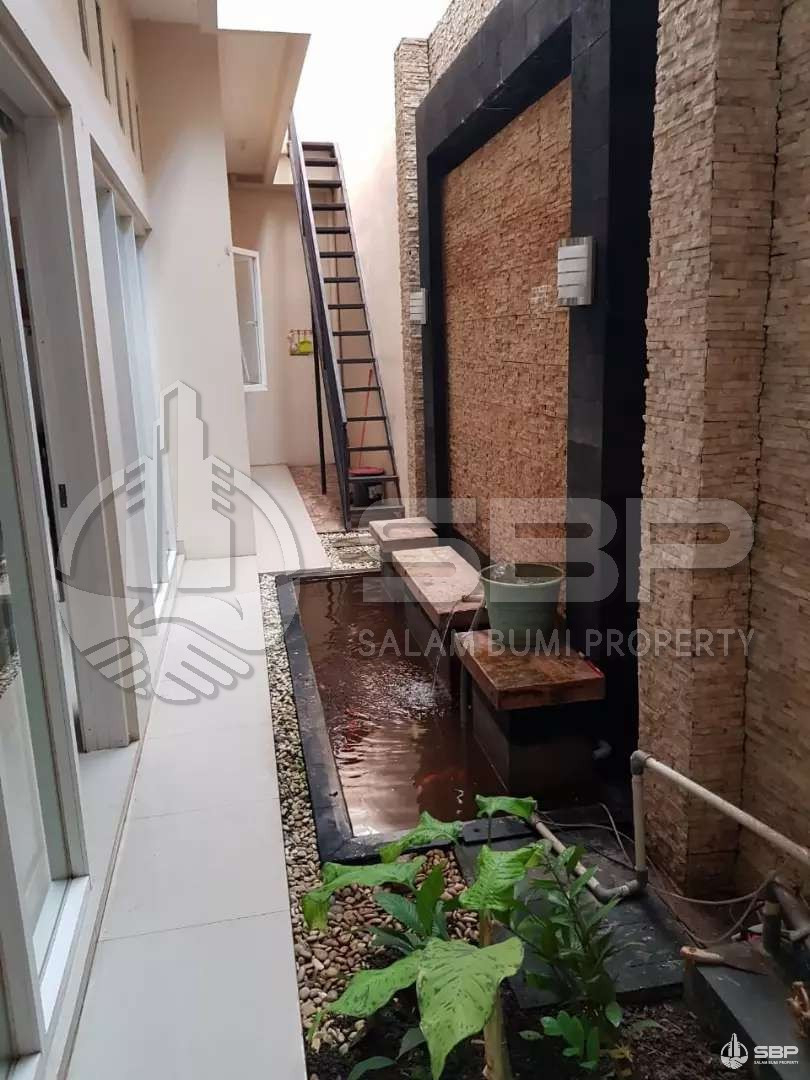 Rumah Cantik 2lt Perum jl kaliurang km 7 dkt UGM condongcatur-7