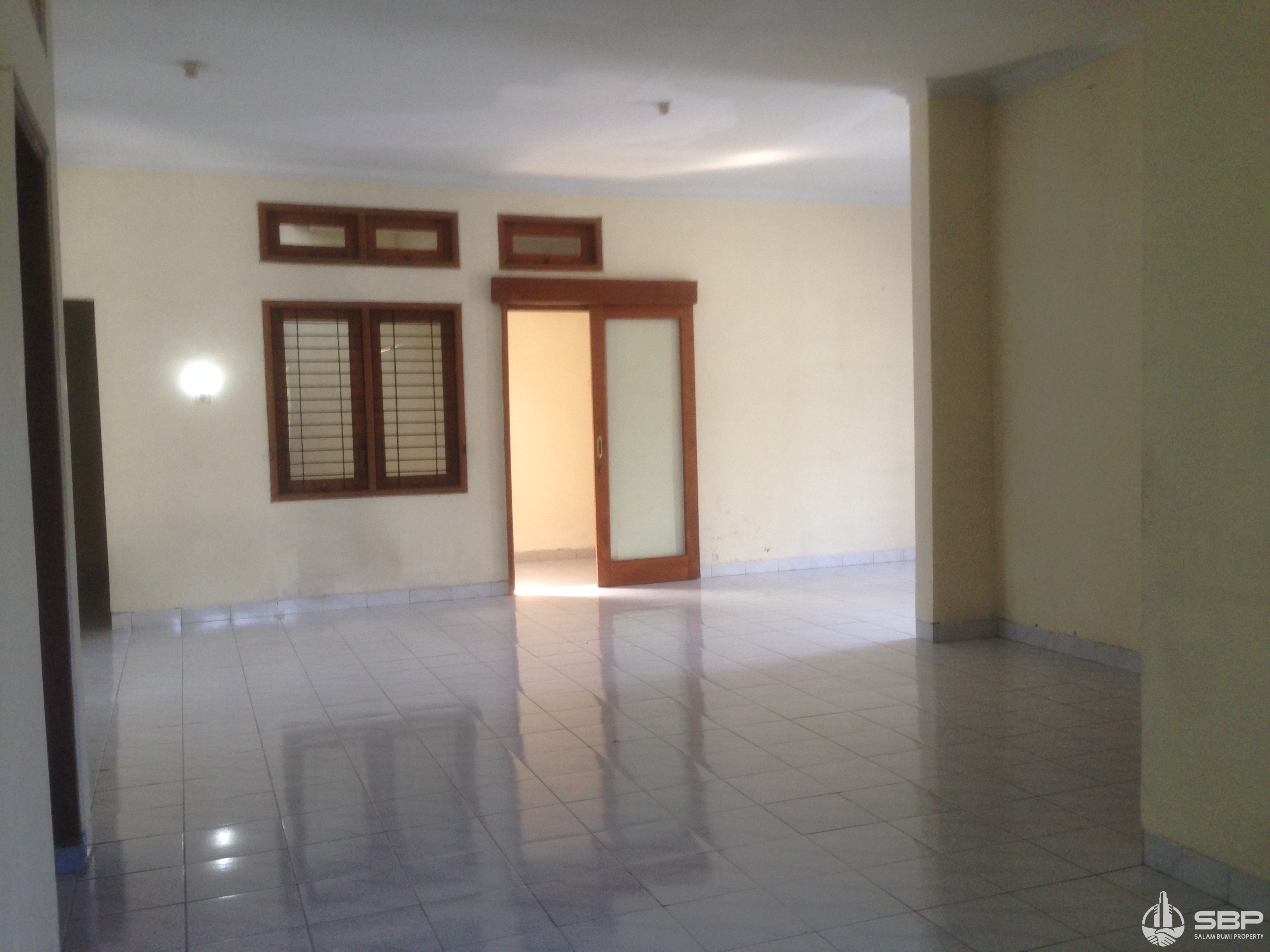 Dijual Segera Rumah Perum Taman Cemara dkt Casa Grande Maguwo-12