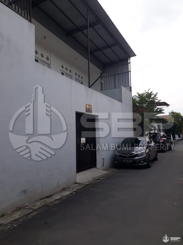 Dijual Cepat Kost 10kt 10km Strategis dkt Ambarukmo Plaza,Akakom,AKRB janti,akses jl bagus-1