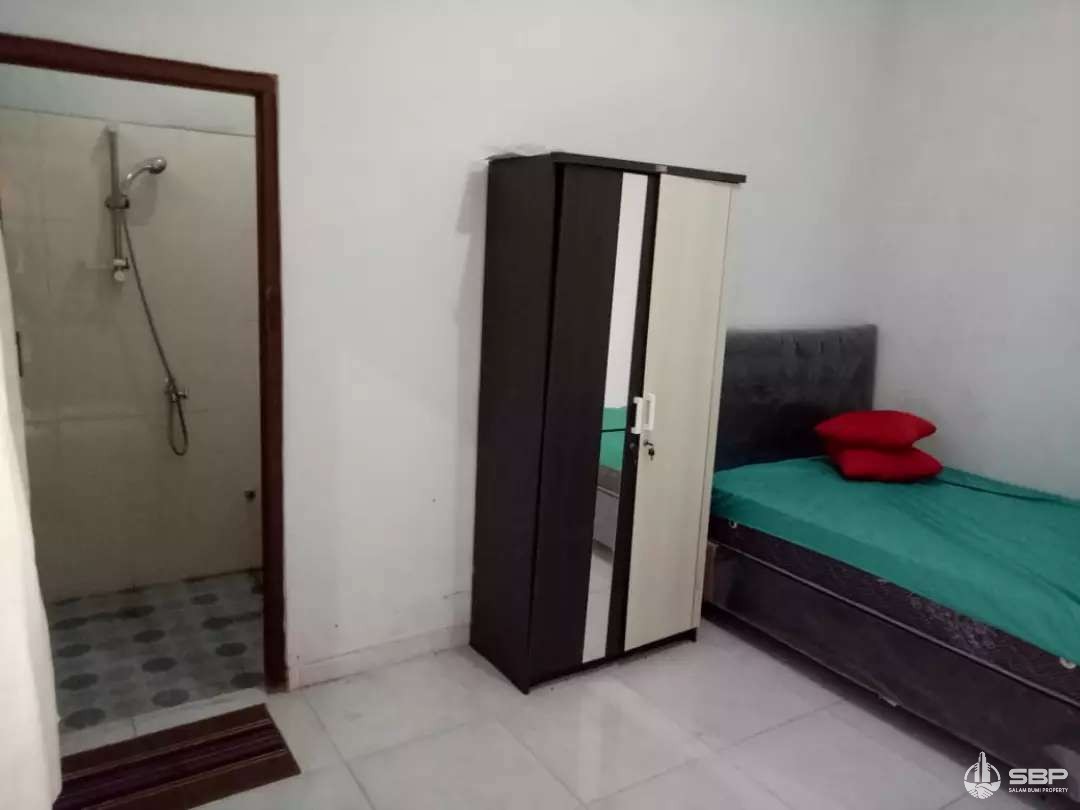 Kost Exclusive 11kt dkt UII jl kaliurang fullfurnish-5