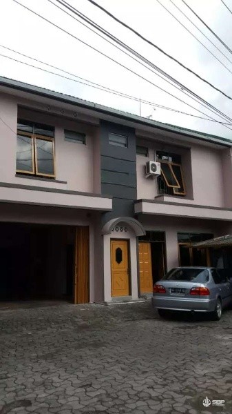 Kost 30kt Bonus Ruko Luas 1000m2 Pinggir jl kaliurang dkt UII-1