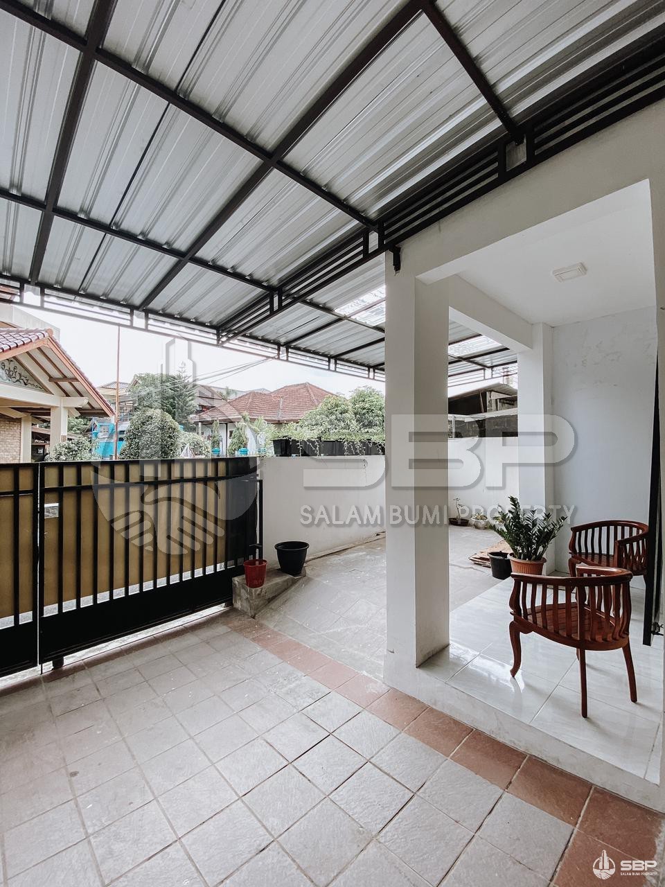 Rumah Induk Apartment 1 BR style + 5 Kost Exclusive pinggir jl Lebar dkt UGM-4