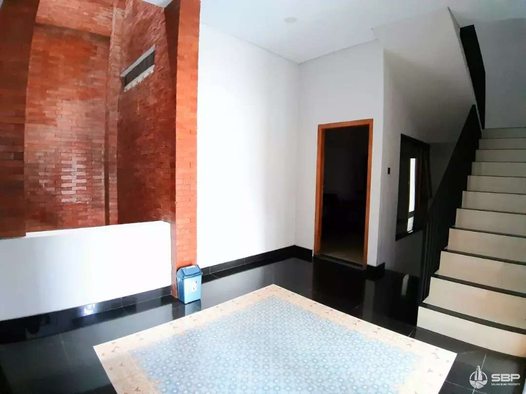 Kost Exclusive 10kt 10km 4lt Baru dkt UGM,RS Sardjito dlm Komplek Perum-11