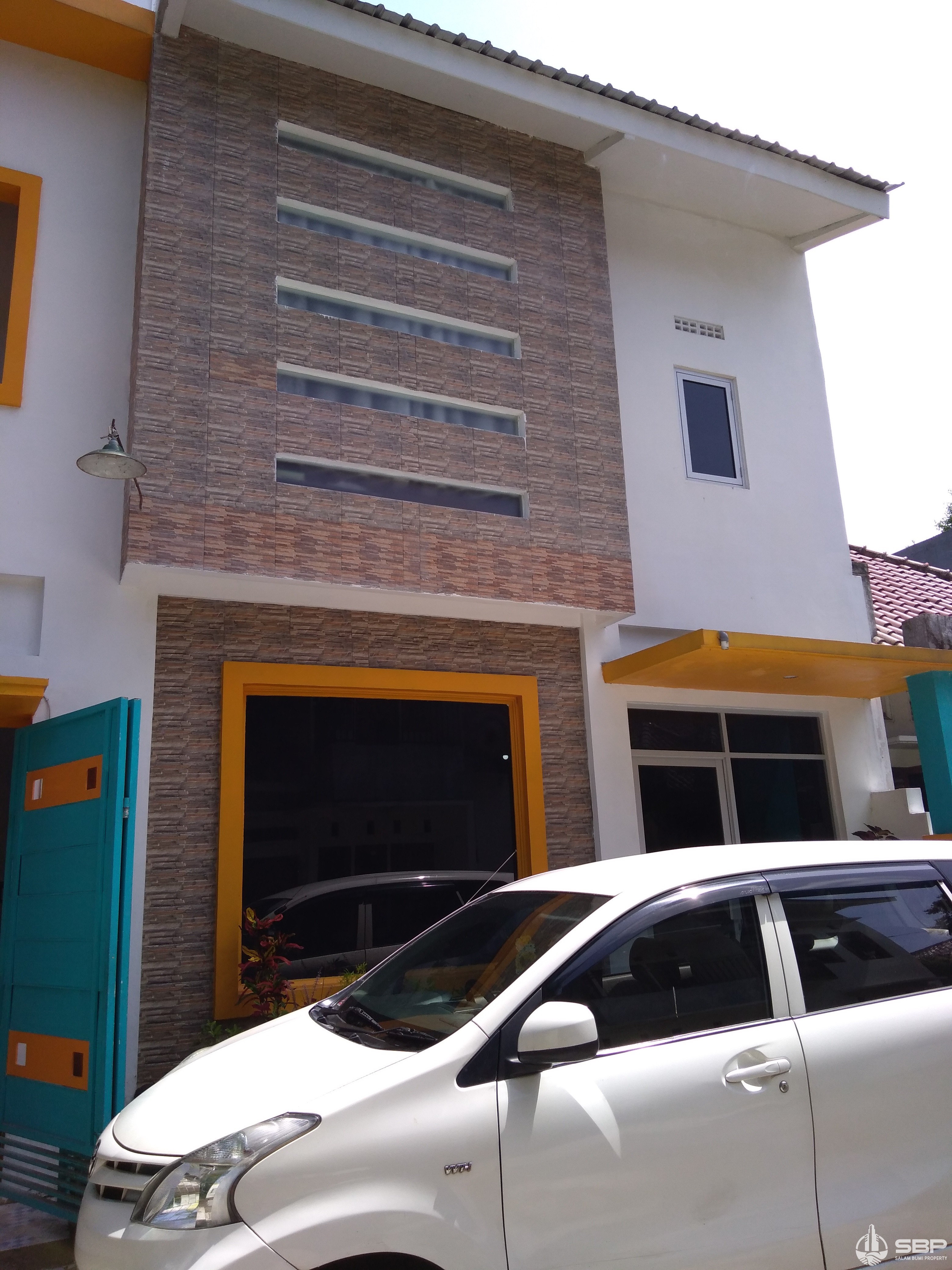 Rumah Induk+Kost 21 Kamar 3lt jl kaliurang km 13 dkt UII-9