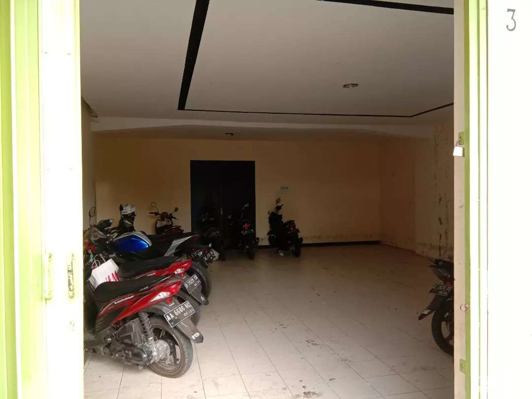 Kost 4Lantai 18 kmr Strategis dkt Hartono Mall-10