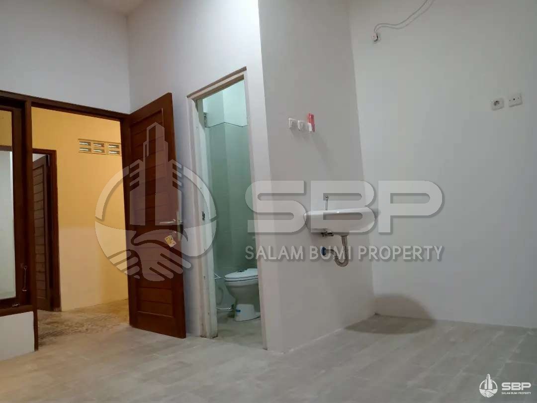 Kost Exclusive 20kt BAru,fullfurnish dlm Ringroad seturan dkt UPN-4