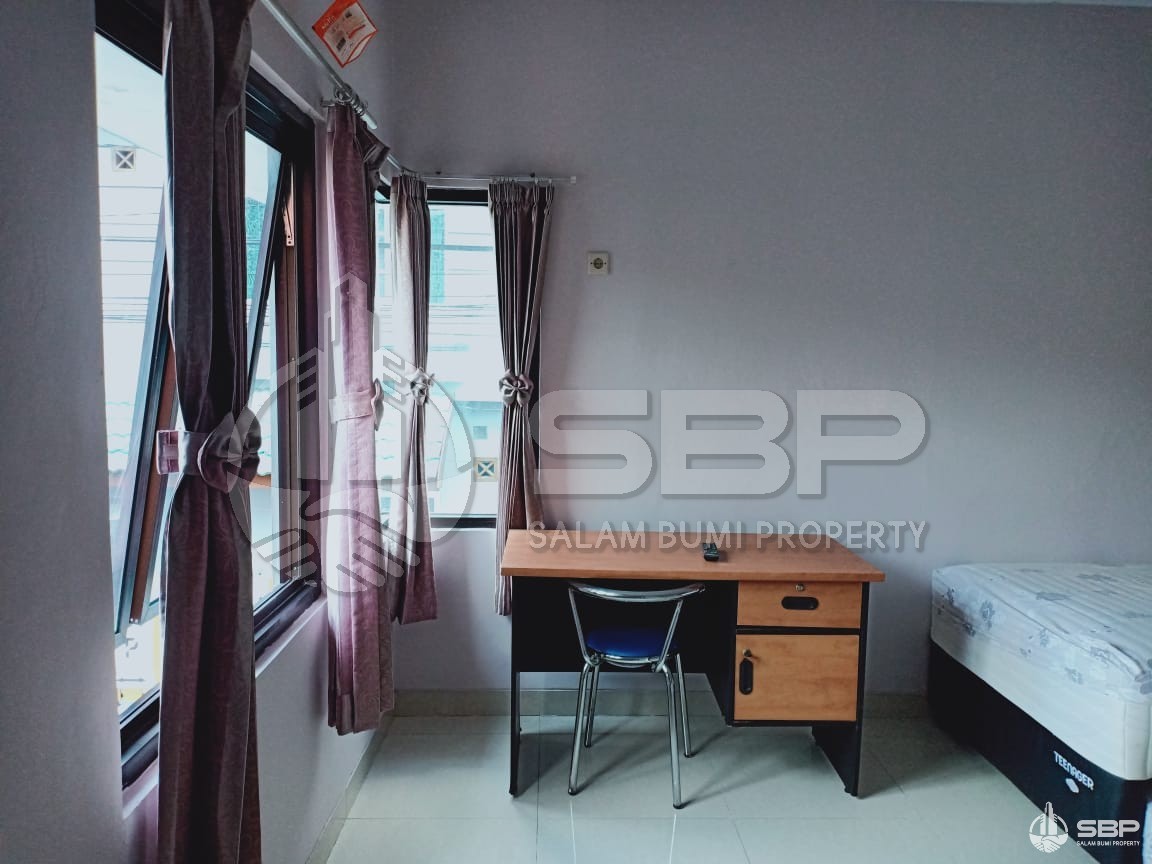 Kost Semi Exclusive 14kt Link Premium dkt UGM,Pogung Istimewa-9