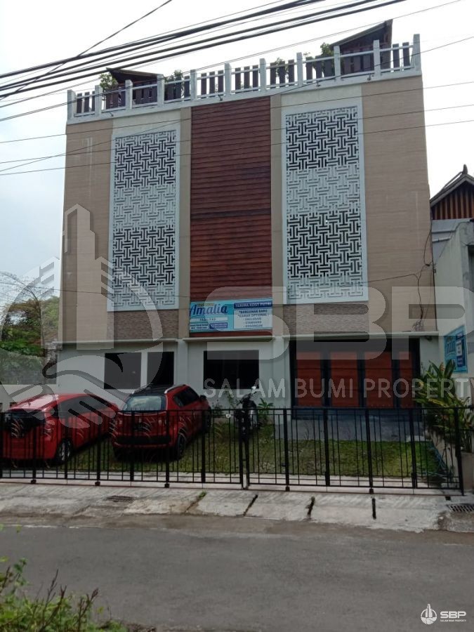 Kost Eksklusif Exclusive 36kt 4 Lantai 5mnt Ke UII jl kaliurang km 13,FullFurnish-1