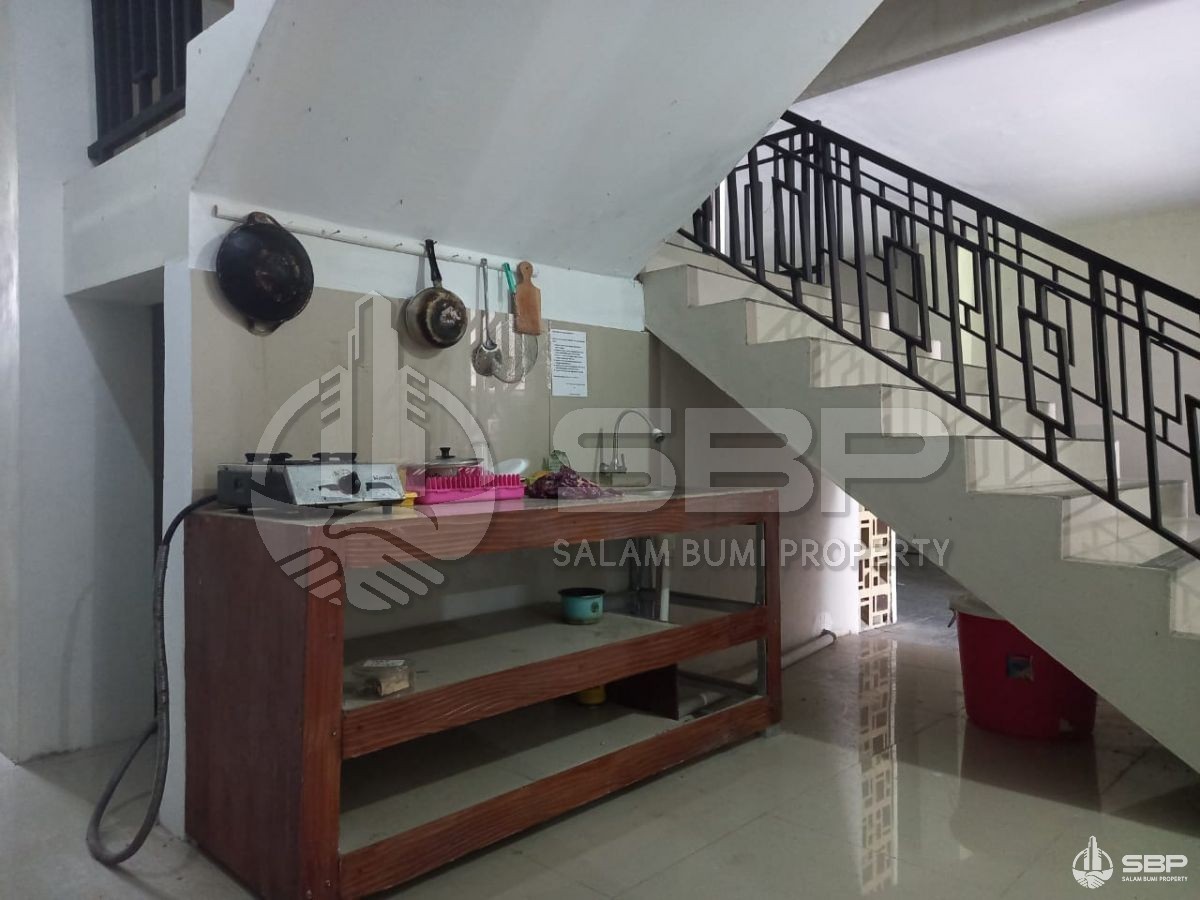 Kost Eksklusif Exclusive 36kt 4 Lantai 5mnt Ke UII jl kaliurang km 13,FullFurnish-2