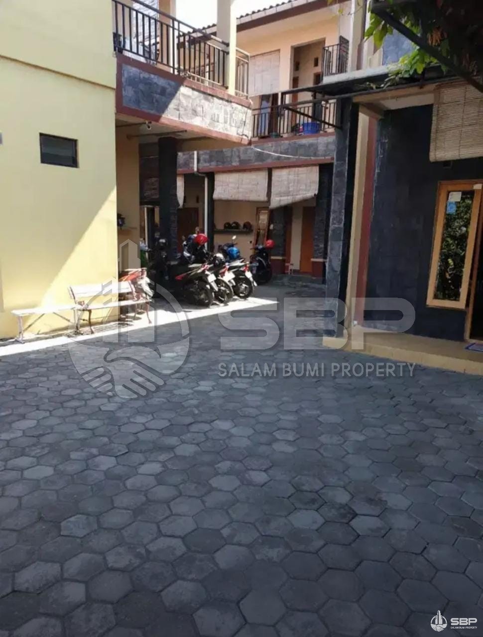 Rumah Induk dan Kost,kamar terisi FULL dkt UPN,UNY,UGM-5