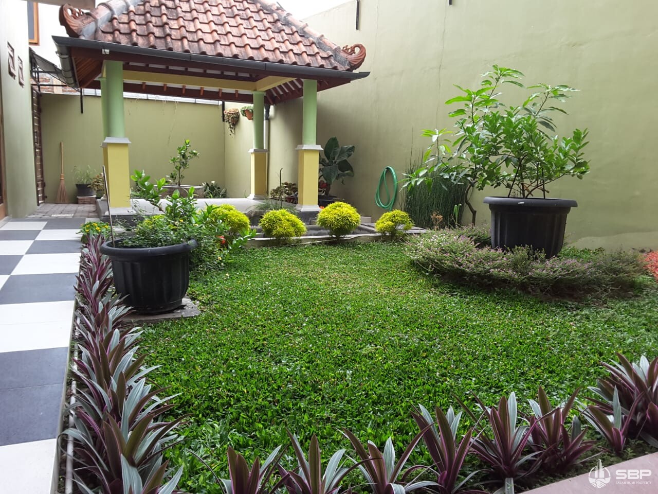 Rumah Cantik 2lt DDalam Perum Dekat UGM Jl Palagan KM 7-2