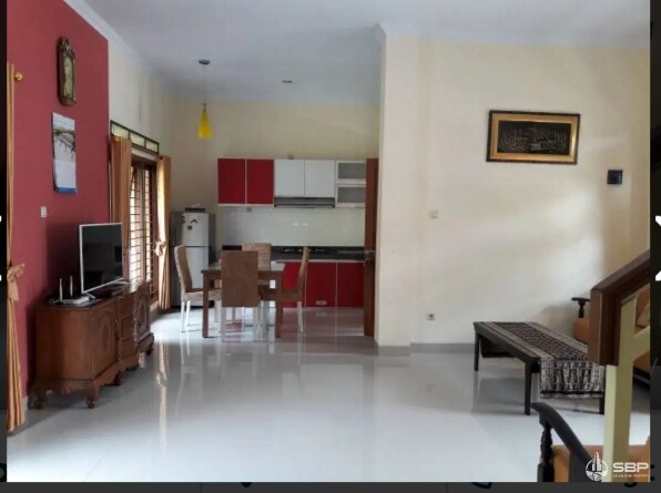 Rumah Cantik 2lt DDalam Perum Dekat UGM Jl Palagan KM 7-6