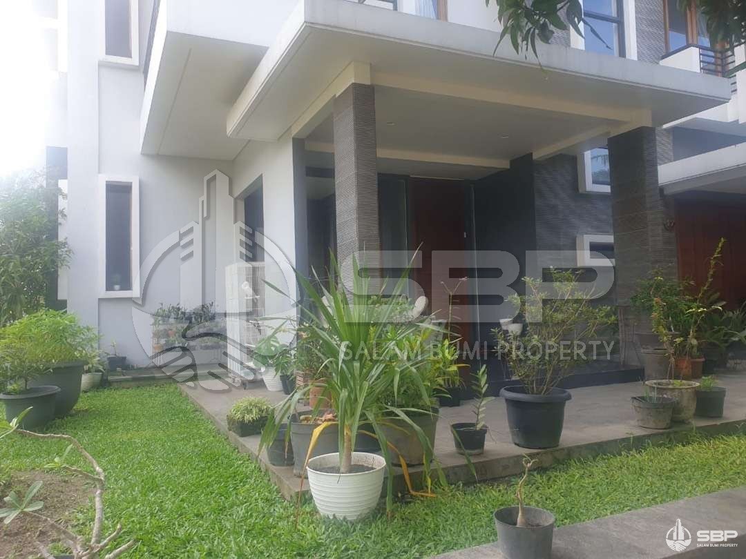 Rumah MEwah Perum TerElite Bale Hinggil Hoek jl Kaliurang km 9,5 dkt UGM-5