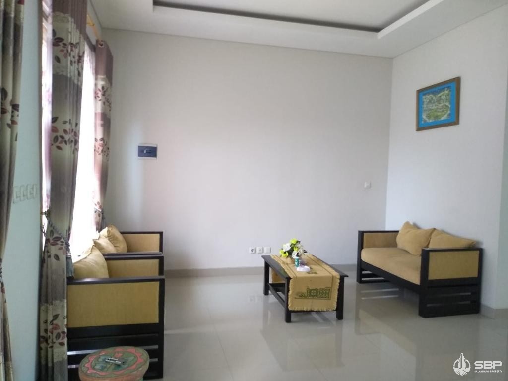 Rumah MEwah Perum Elite Greenhills jl kaliurang km 9 utara UGM-4