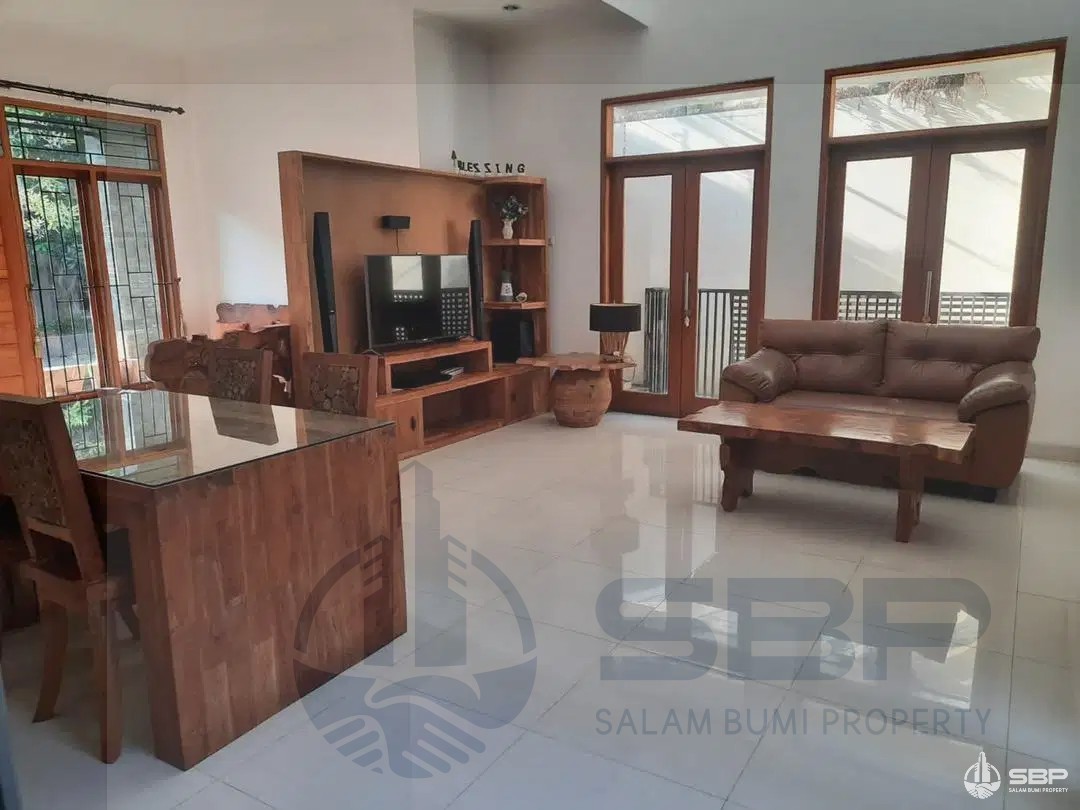 Rumah MEwah Perum Elite FullFurnish jl palagan km 10 Utara UGM-13